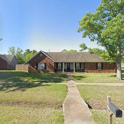 713 Carter Dr, Marion, AR 72364