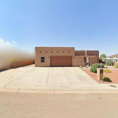 716 Tierra Bella Dr, Alamogordo, NM 88310