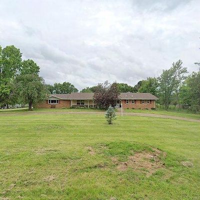 716 Silo Ln, Villa Ridge, MO 63089