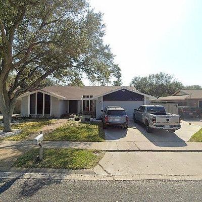 5905 Golden Canyon Dr, Corpus Christi, TX 78414