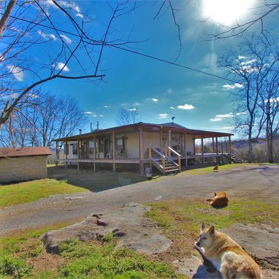 591 Maggart Rd, Elmwood, TN 38560