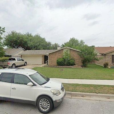 5921 Oak Hill Rd, Watauga, TX 76148