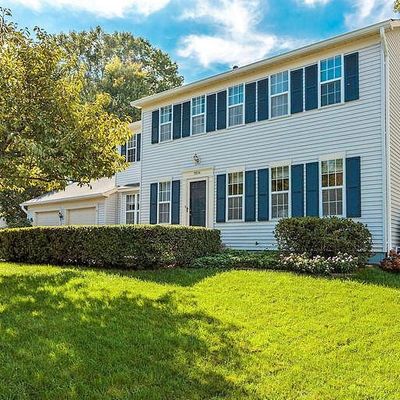 5934 Burnside Landing Dr, Burke, VA 22015