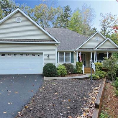 6 Corn Pone Ln, Palmyra, VA 22963