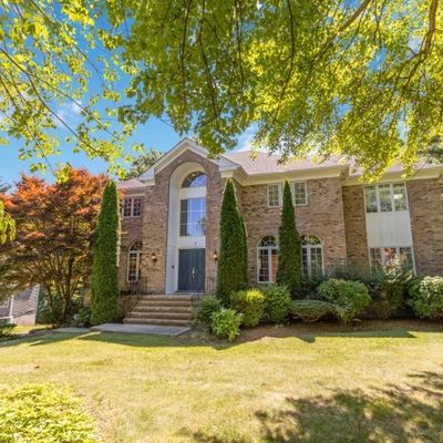 6 Independence Ct, Madison, NJ 07940