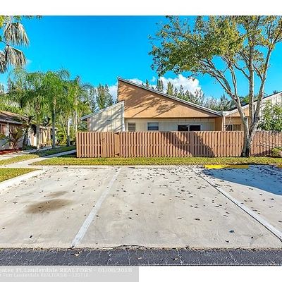 600 Woodgate Cir #A, Sunrise, FL 33326