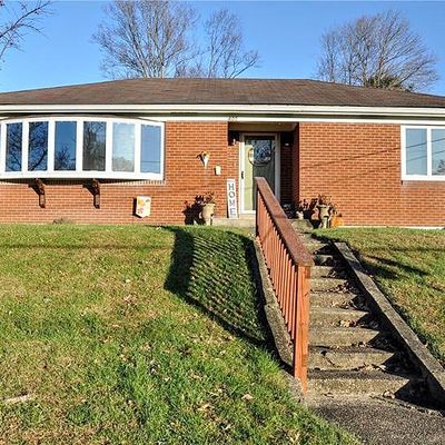 605 8 Th Ave, Sutersville, PA 15083