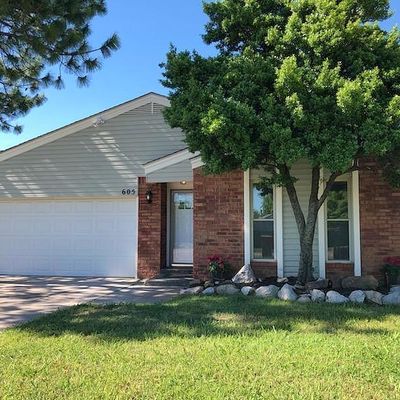 605 Se 34 Th St, Moore, OK 73160