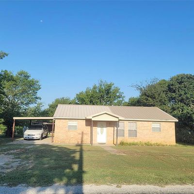 606 S Hubbard St, Alvord, TX 76225