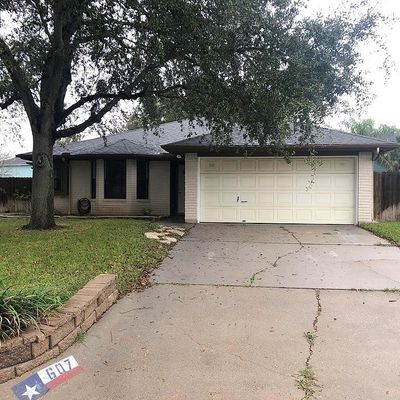 607 Terrace Cir, Harlingen, TX 78550