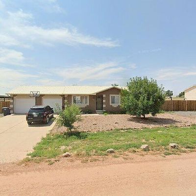 608 E Paradise Dr, Pueblo, CO 81007