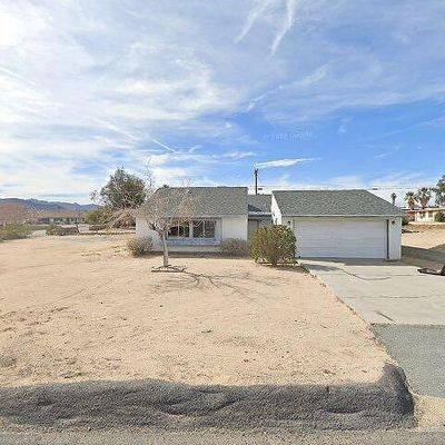 6080 Lupine Ave, Twentynine Palms, CA 92277