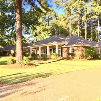 609 Bay Park Dr, Brandon, MS 39047