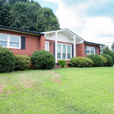 609 Black Oak Ridge Rd, Taylorsville, NC 28681