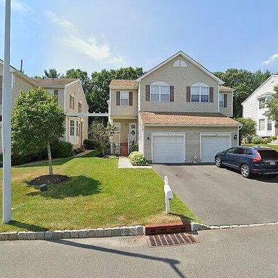 61 Cheyenne St, Tinton Falls, NJ 07712