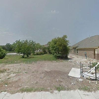 611 Raceland Rd, San Antonio, TX 78245