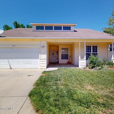 612 1/2 Cottage Meadows Ct, Grand Junction, CO 81504