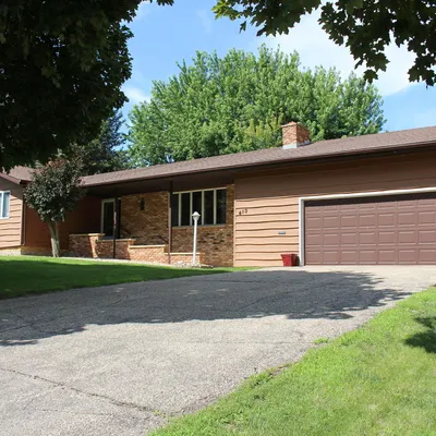 613 Pennsylvania Ave, Adrian, MN 56110