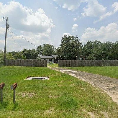 6154 Highway 77, Chipley, FL 32428