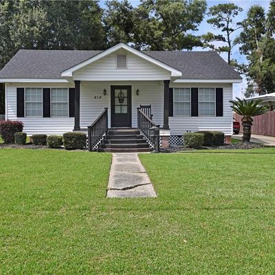 618 May St, Jennings, LA 70546