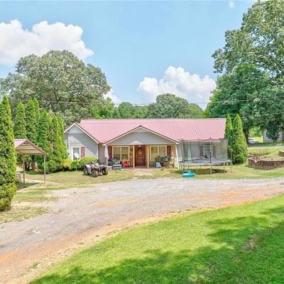 62 Grogan Hill Rd Se, Silver Creek, GA 30173