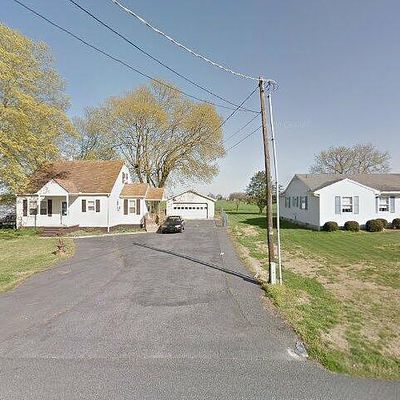 62 Sanford St, Felton, DE 19943