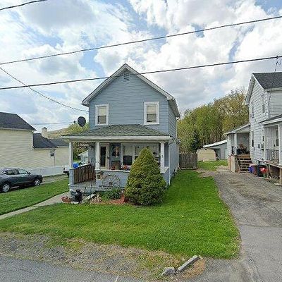 621 Thomas St, Eynon, PA 18403