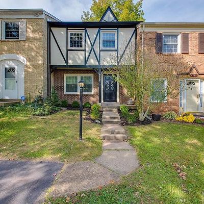 6266 Paddington Ln, Centreville, VA 20120