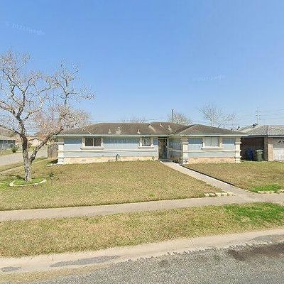 6302 Aspenwood Dr, Corpus Christi, TX 78412