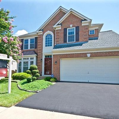 7886 Cranford Farm Cir, Lorton, VA 22079