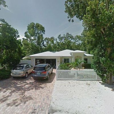 790 Dolphin Ave, Key Largo, FL 33037