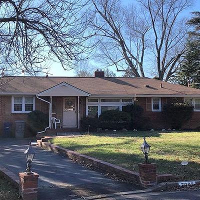 7902 Penn Pl, Alexandria, VA 22308