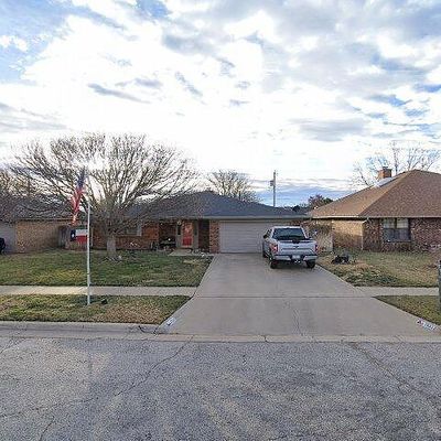 7905 Mitcham Dr, Amarillo, TX 79121