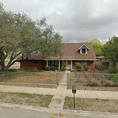 7911 Bronco Ln, San Antonio, TX 78227