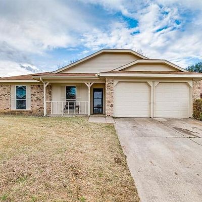 7925 Katie Ln, Watauga, TX 76148