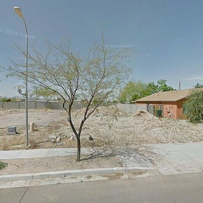 8012 S 2 Nd Dr, Phoenix, AZ 85041