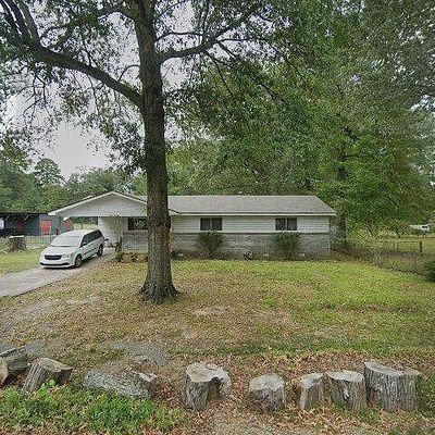 8016 Thompson Rd, Mabelvale, AR 72103