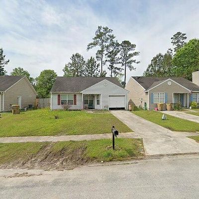 805 Rushing St, Richmond Hill, GA 31324