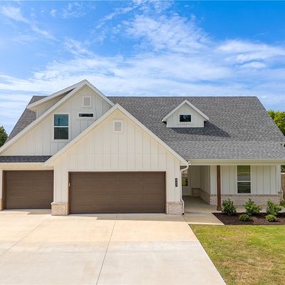 807 Mueller Way, Prairie Grove, AR 72753