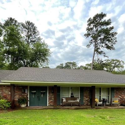 808 Machen Dr, Springhill, LA 71075