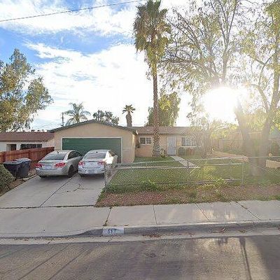 817 Geronimo Rd, Perris, CA 92570