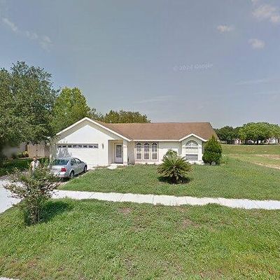 820 Maple Forest Ave, Minneola, FL 34715