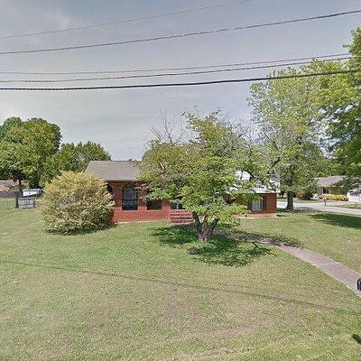 8214 Oxford Dr, Hixson, TN 37343