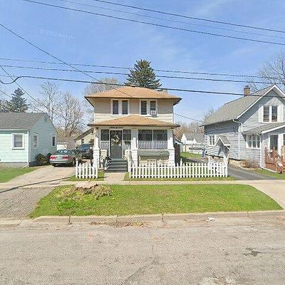 828 Division St, Owosso, MI 48867