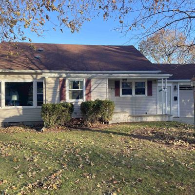 841 Newbury St, Ripon, WI 54971