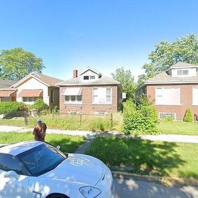 8423 S Euclid Ave, Chicago, IL 60617