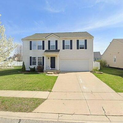 8511 Hawthorn Hl, Dexter, MI 48130