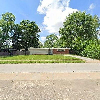 8561 Midwood Ave, Saint Louis, MO 63134