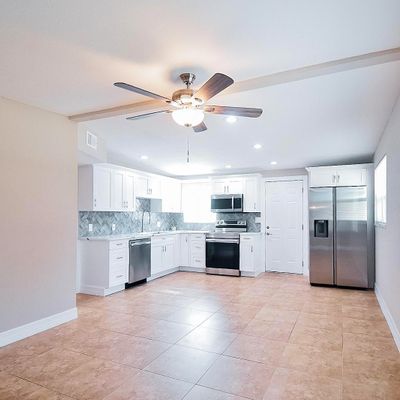 8599 92 Nd Ter, Seminole, FL 33777