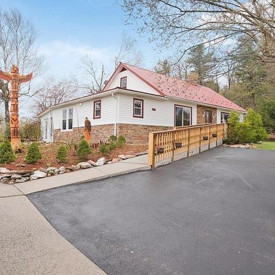 879 Mountain Rd, Orrtanna, PA 17353